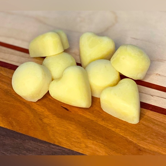 Beeswax warmer melts with essential oils- lavender - Picture 1 of 2